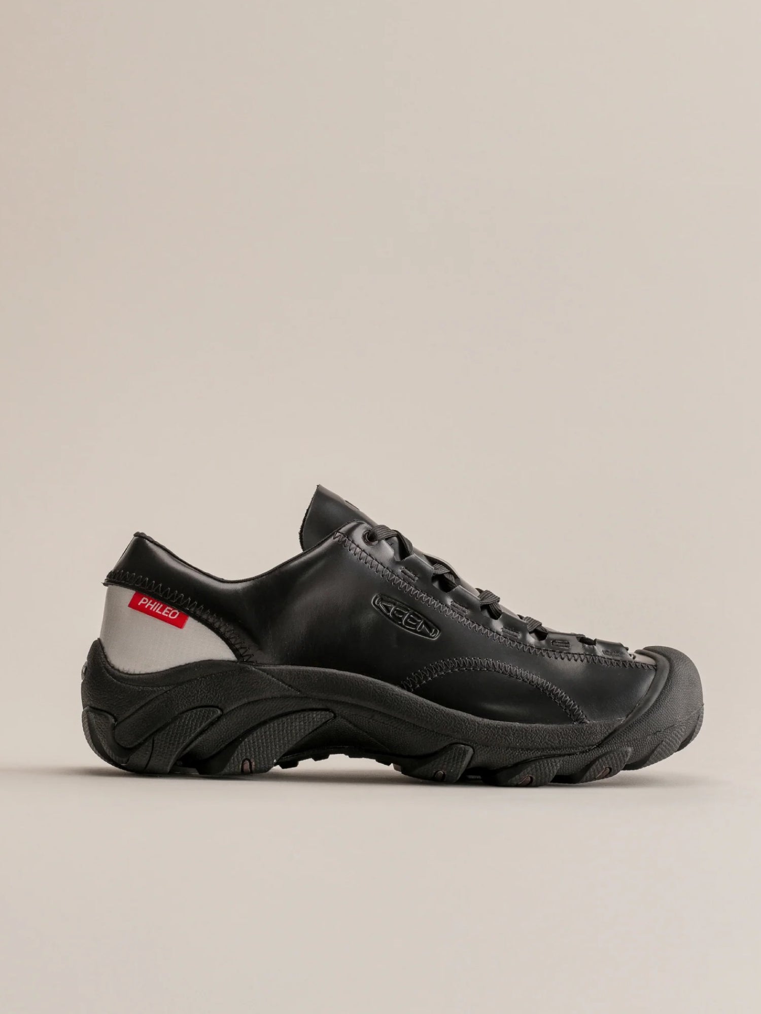 PHILEO / Targhee Phileo X Keen Black - Road Sign