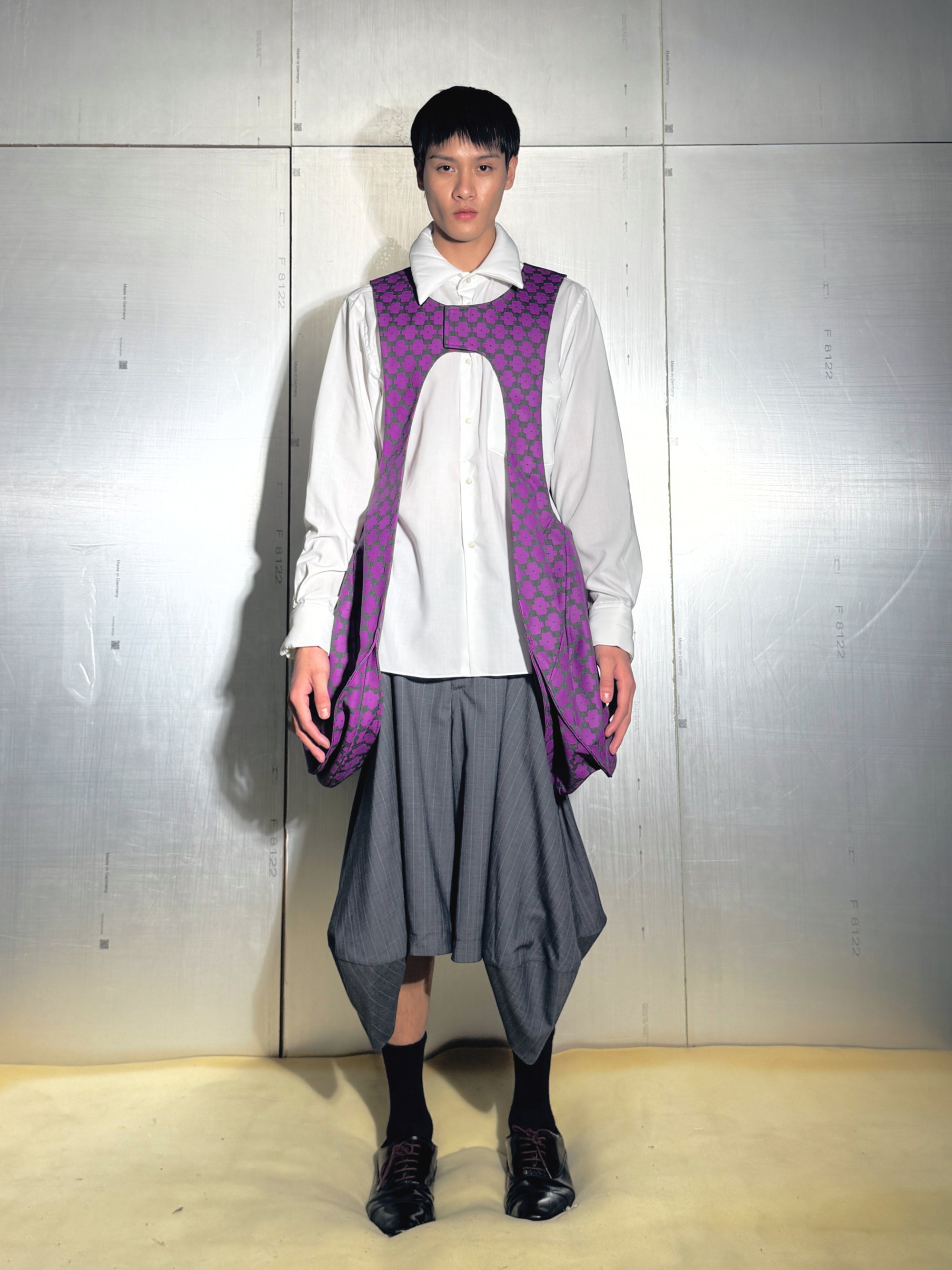 Geometric-pattern vest