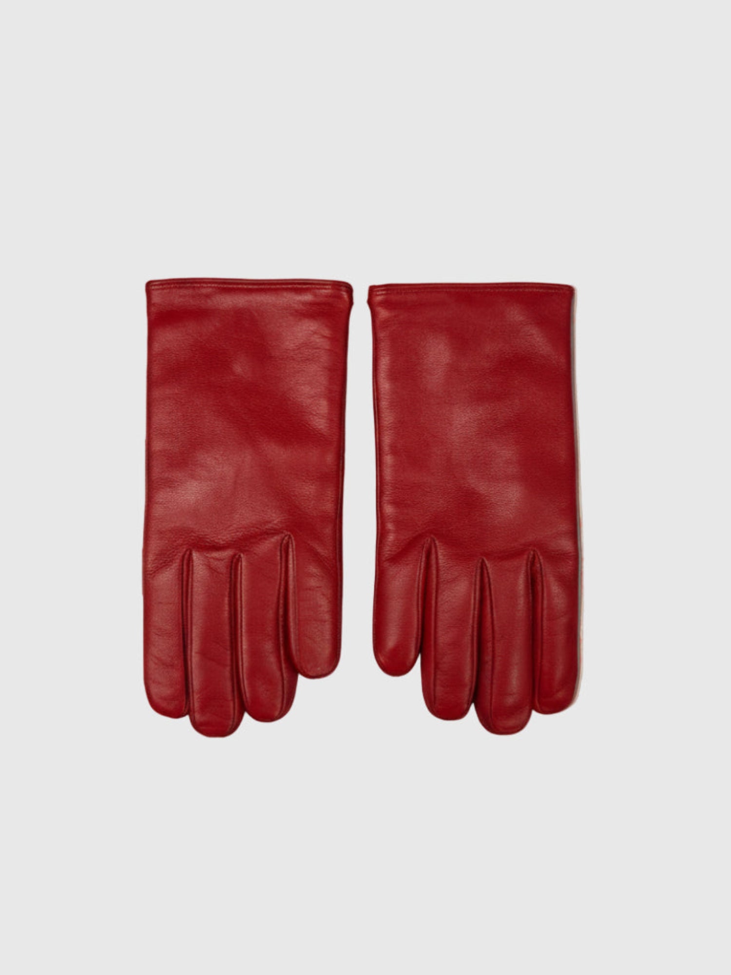 Curved Gloves