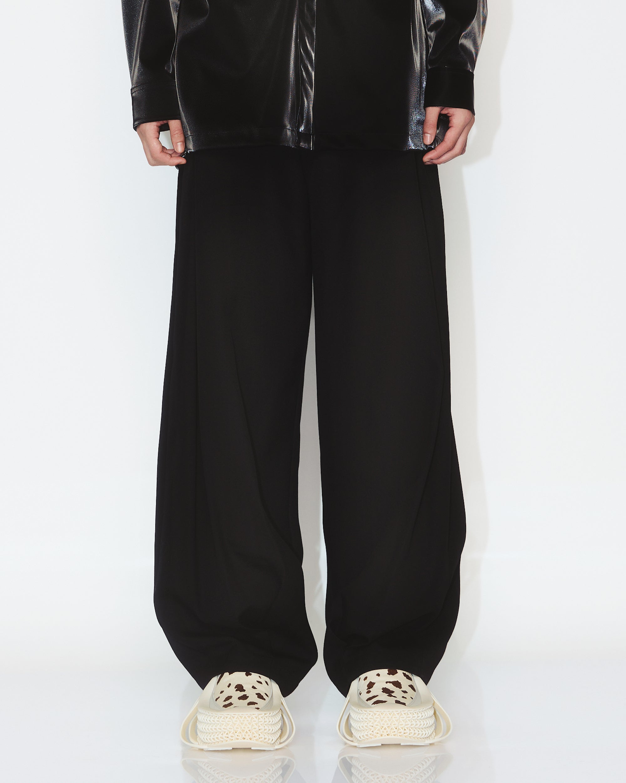 Kevin Pleated Trousers