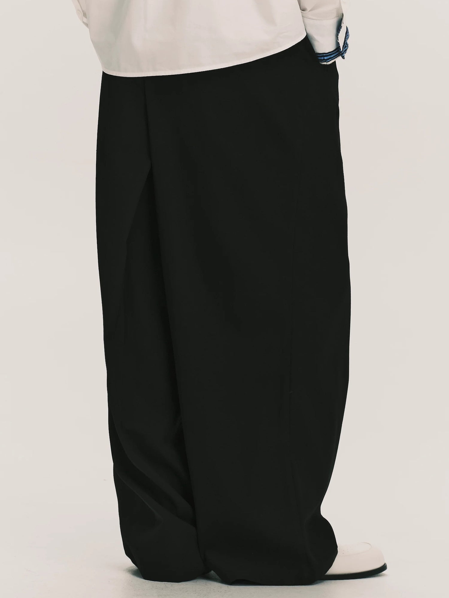 Prax Trousers