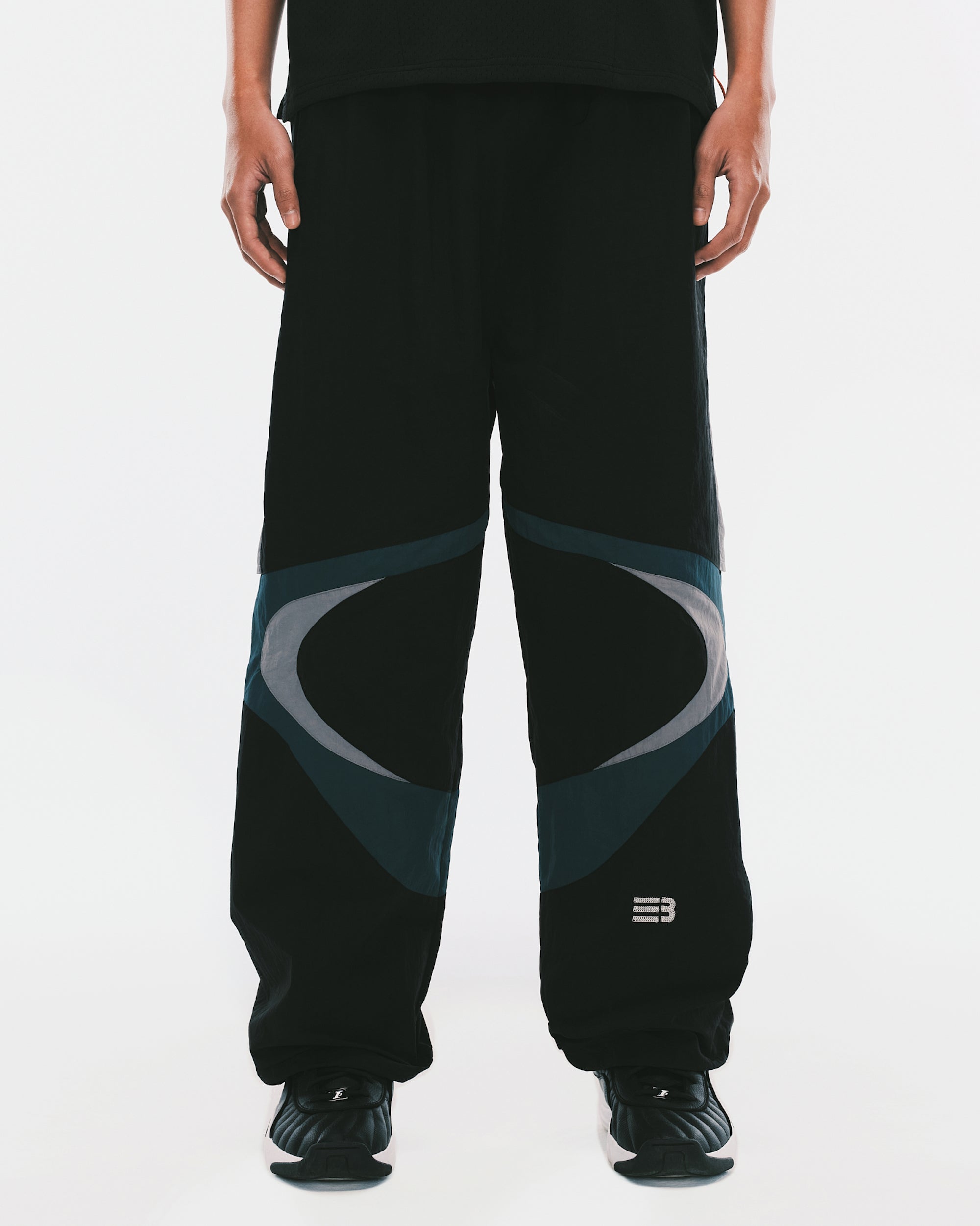 Lineage Warmup Pants