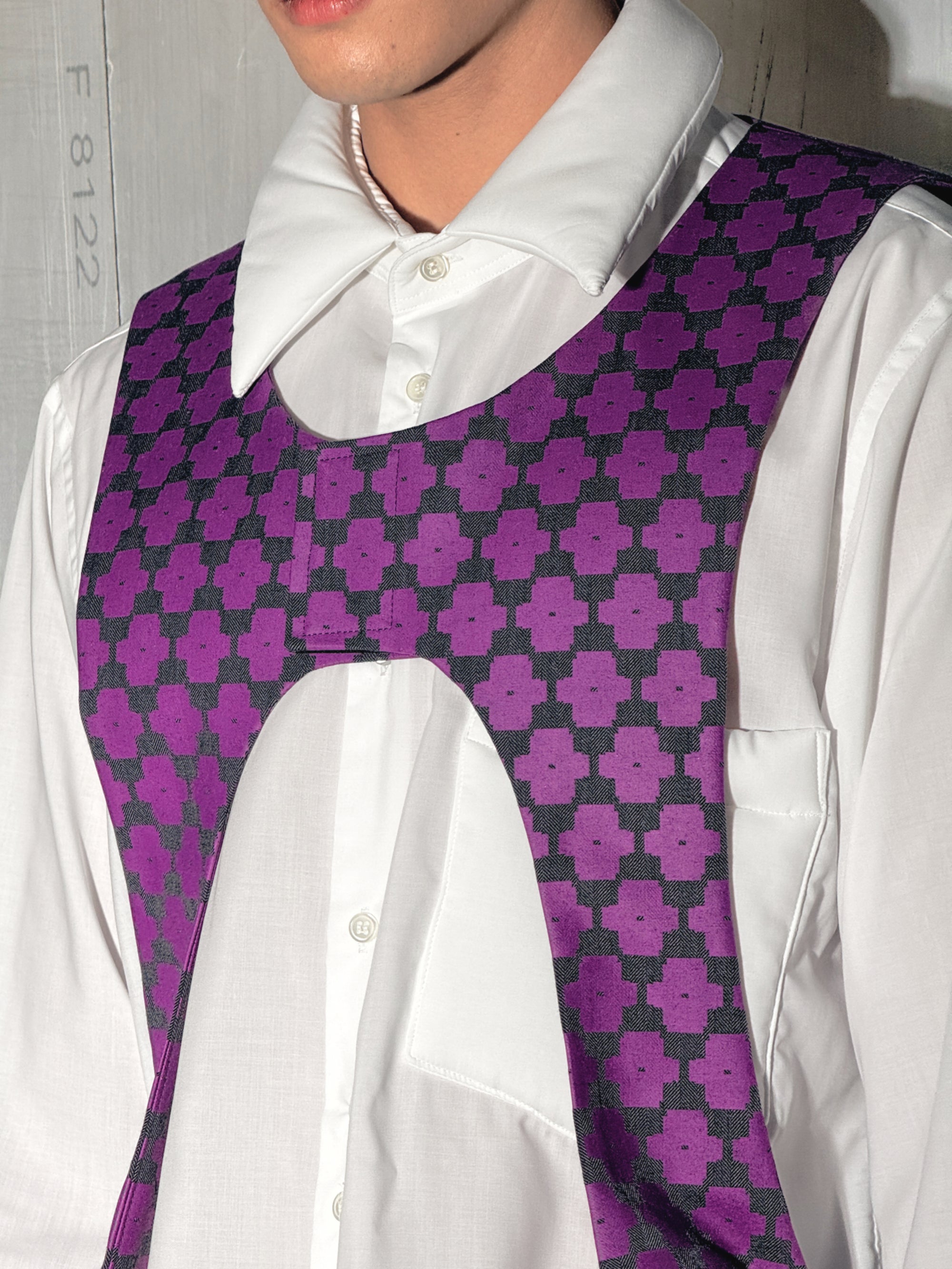 Geometric-pattern vest