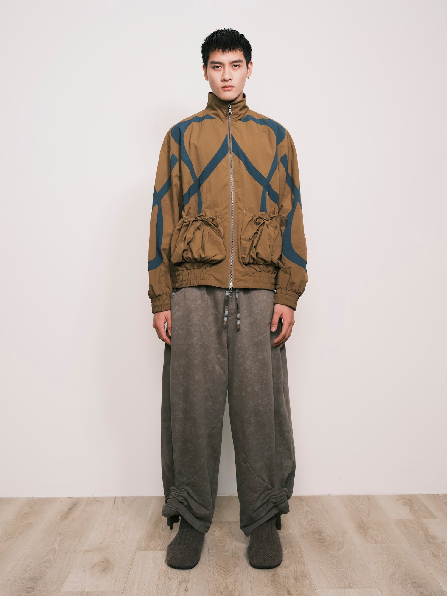 Self-Tie Tube String Sweatpants