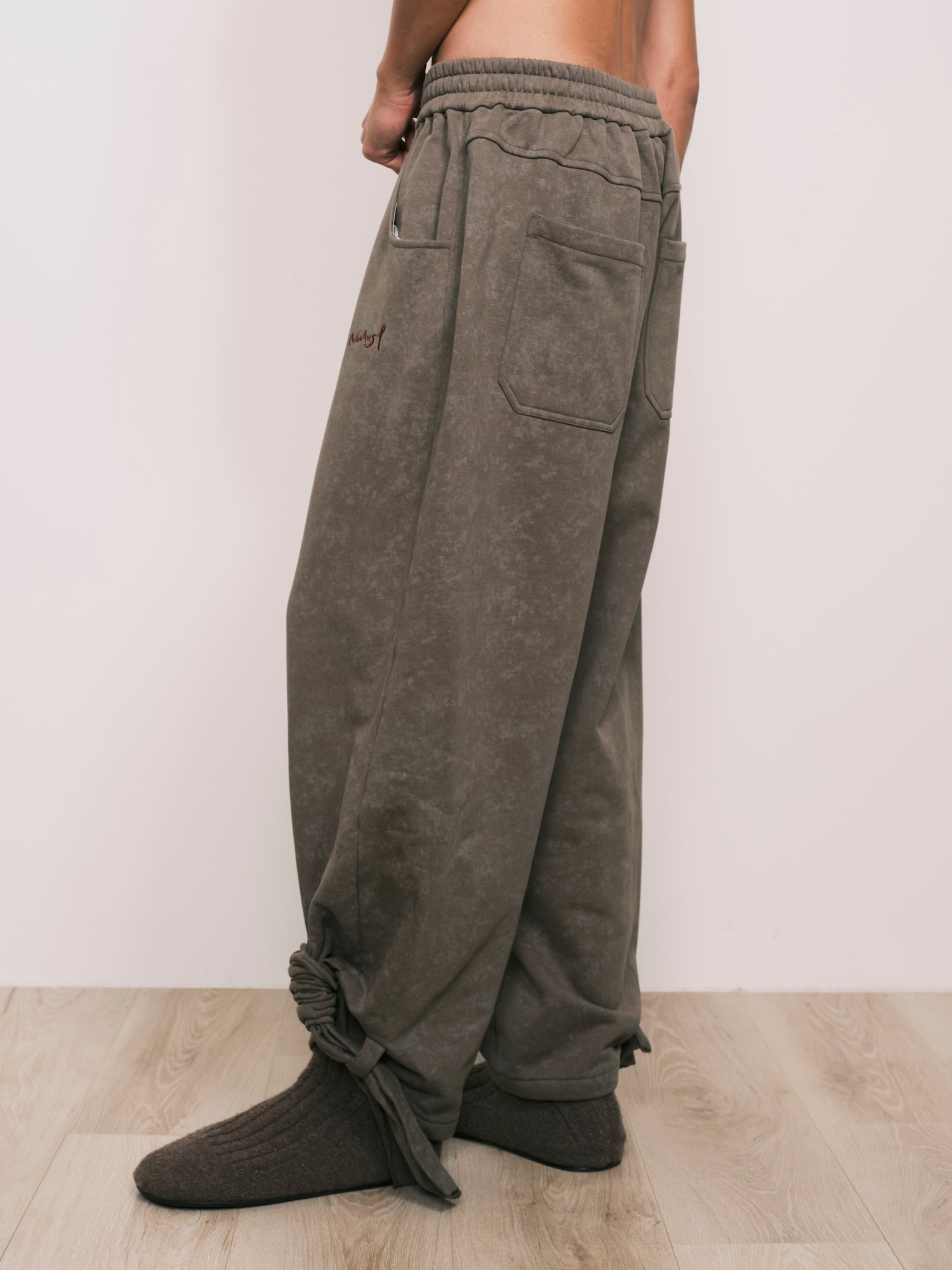 Self-Tie Tube String 運動褲