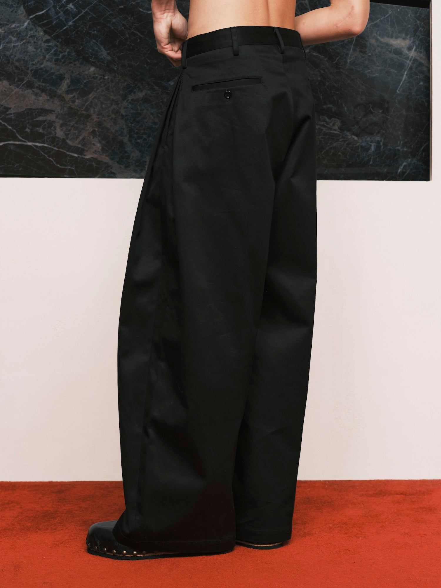 Tuck-Detail Cotton Pants