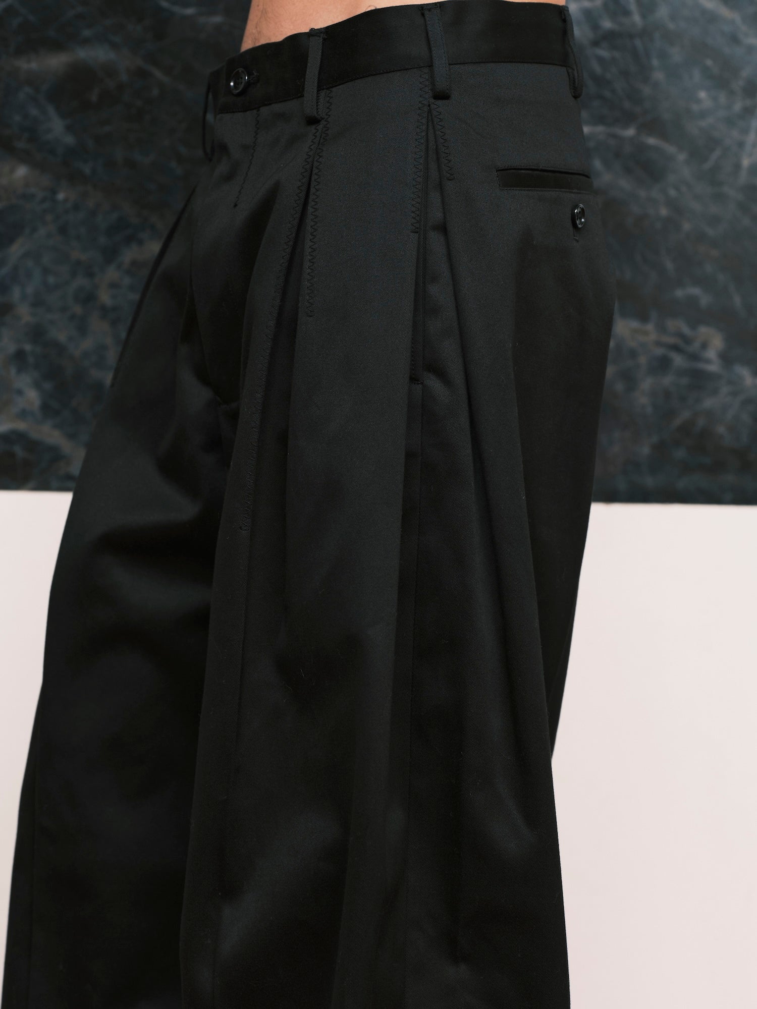 Tuck-Detail Cotton Pants