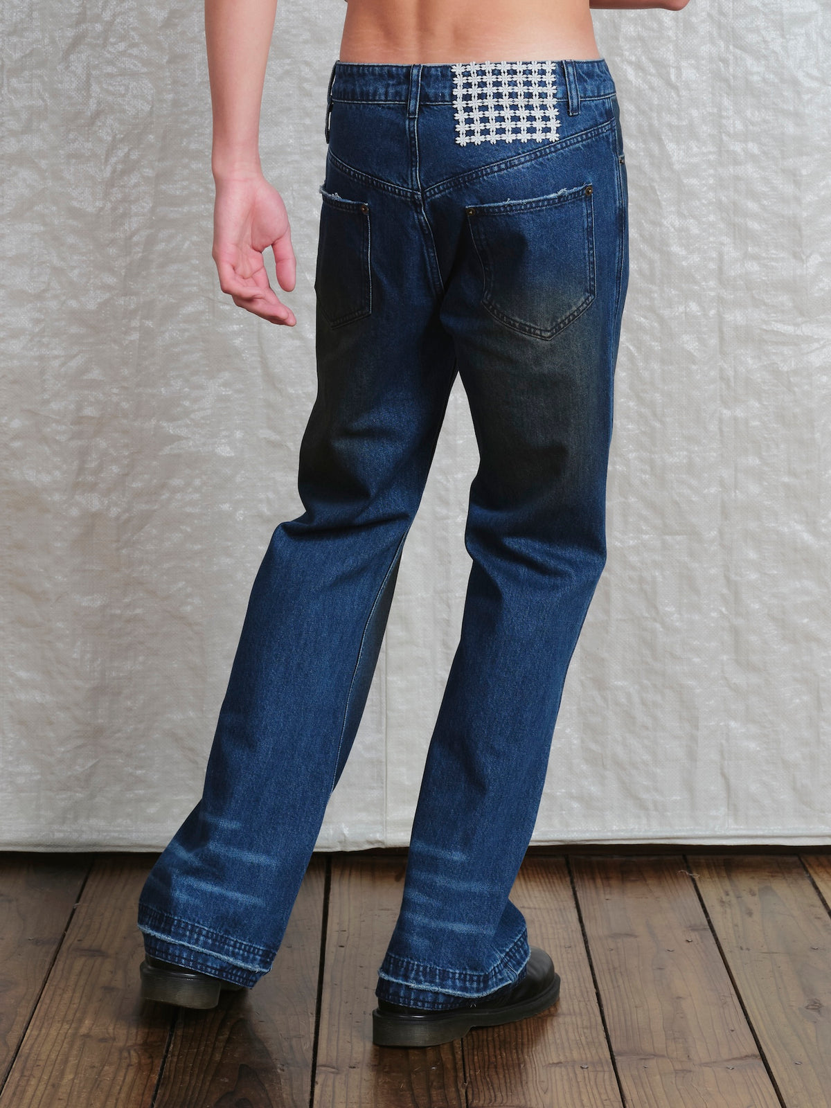 Dirty Wash Flared Jeans