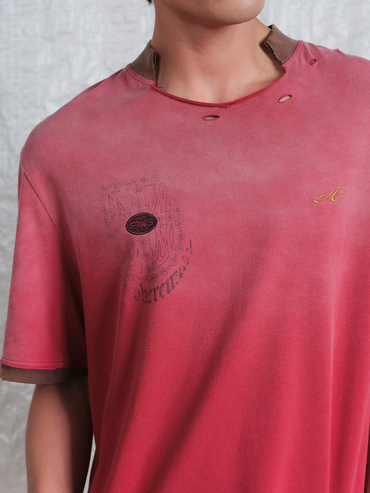 Distressed Collar Cropped Tee