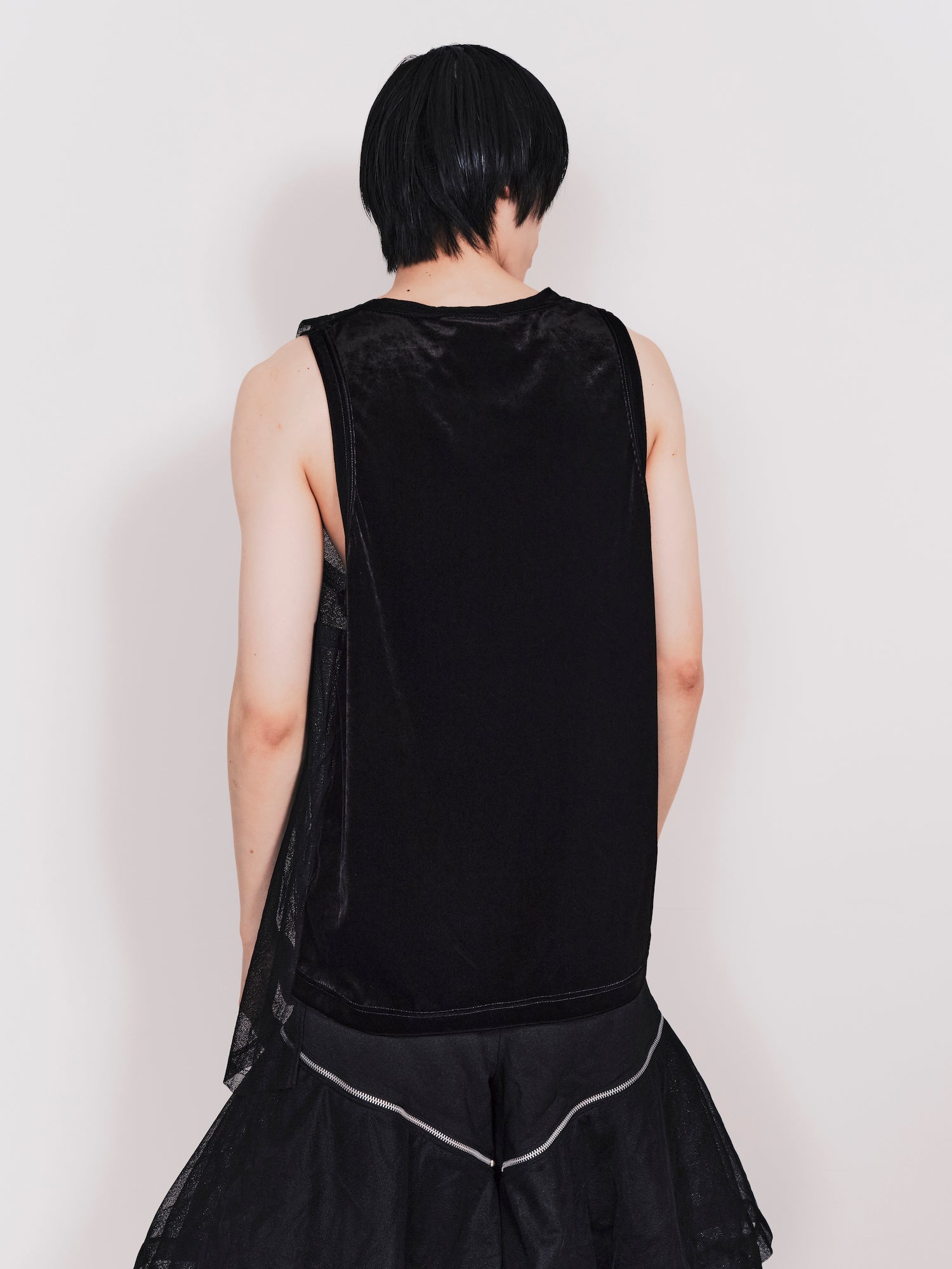 Shushu Tong: Women's Embroidered Knit Vest Blue | DSMNY E-SHOP