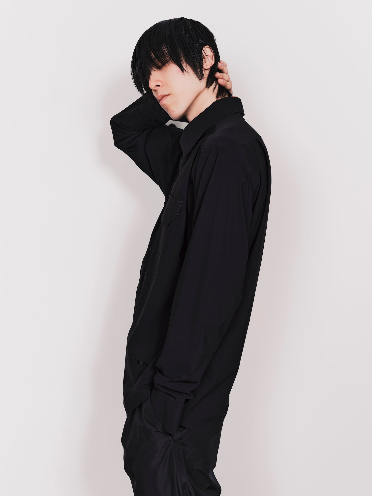 GR10K / Render Ultrasound Shirt Black - Road Sign