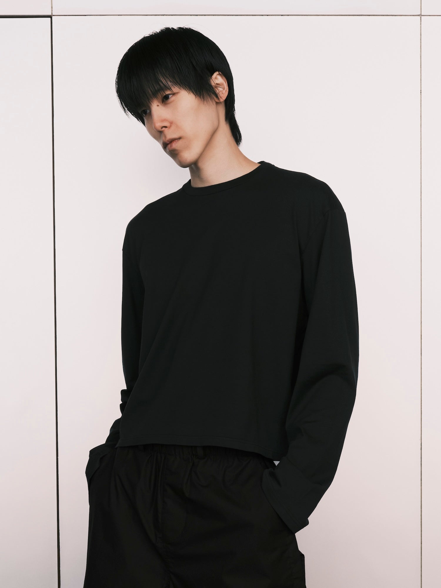 Round Neck Long Sleeves T-Shirt