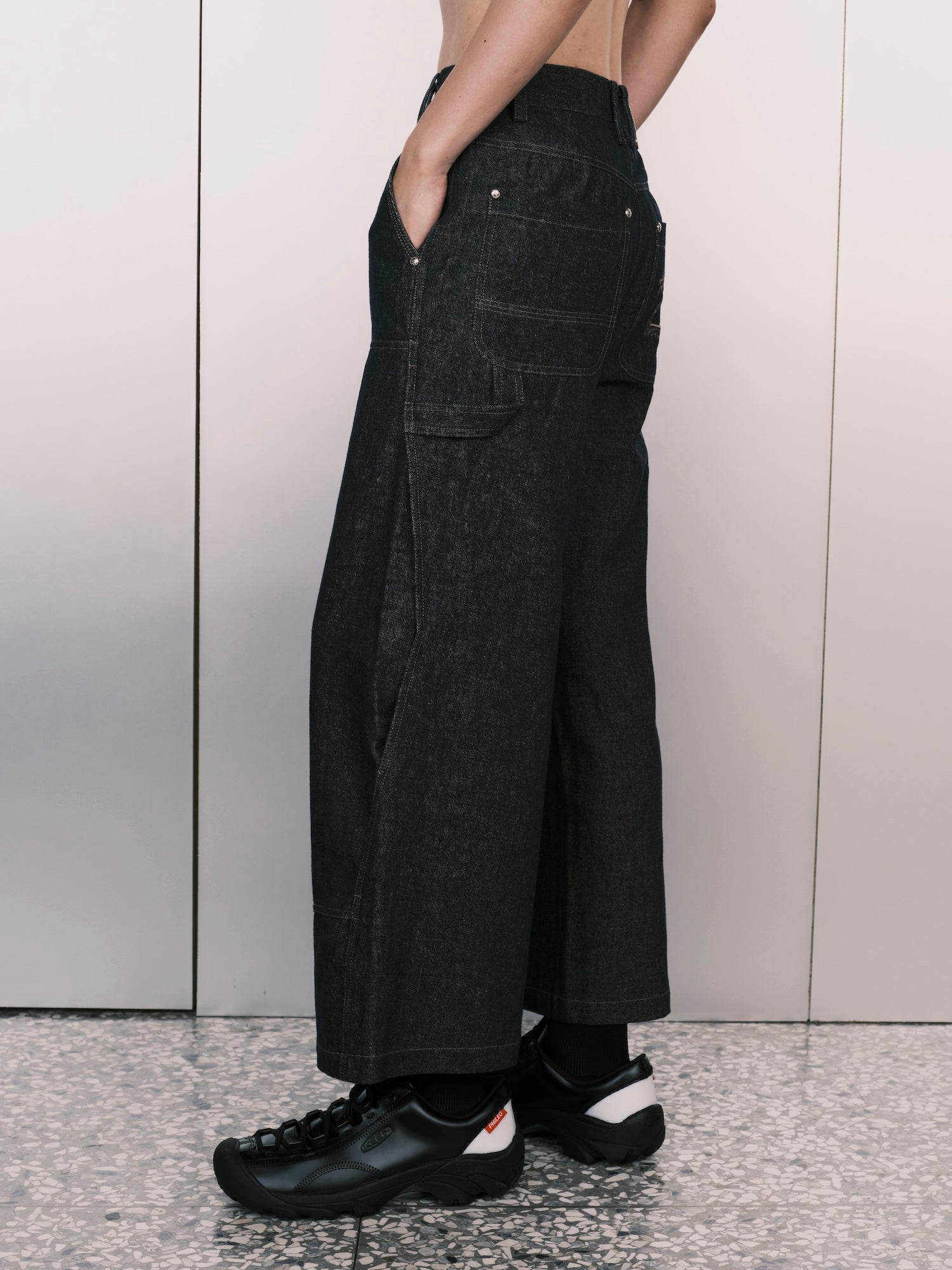 Neo Pleat Logger Denim