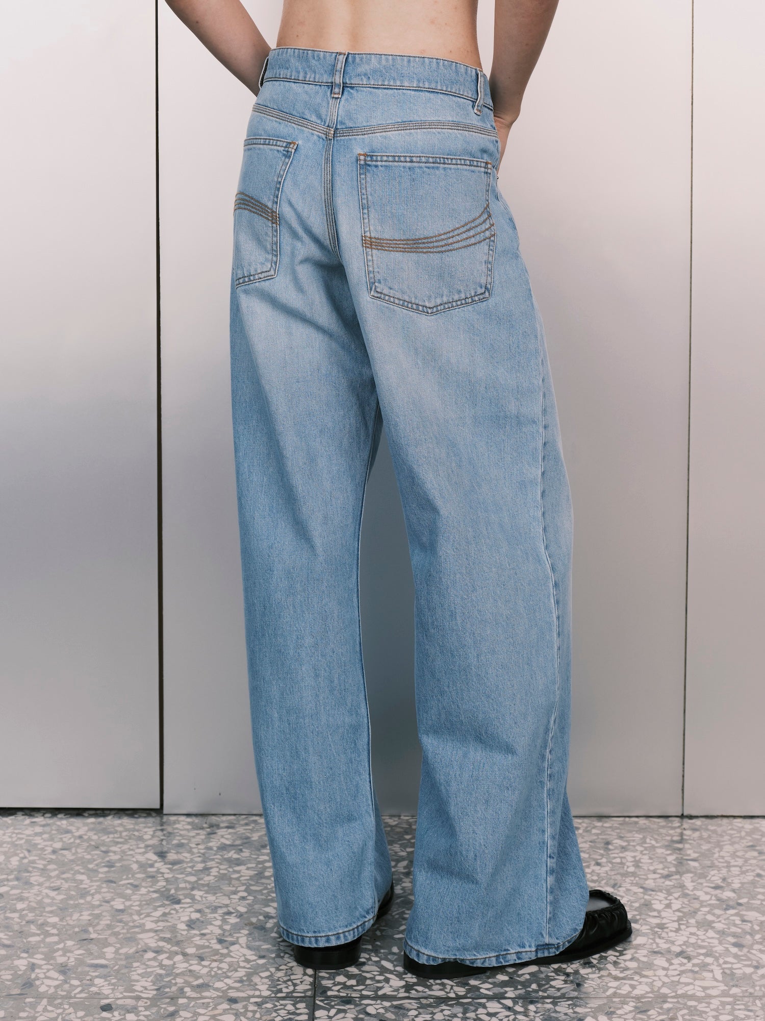 Flared Jeans