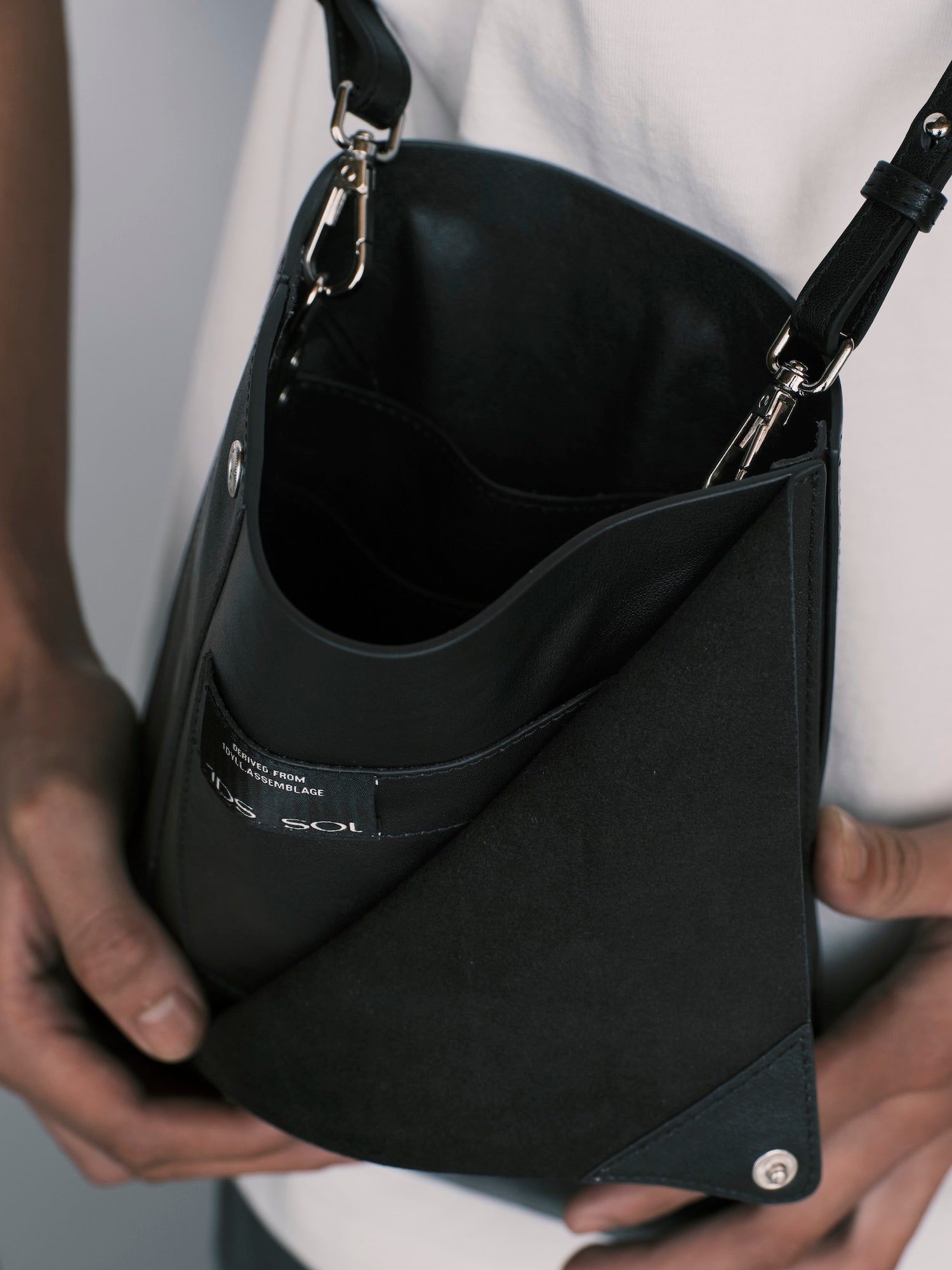 1ds Dimple Flap Crossbody
