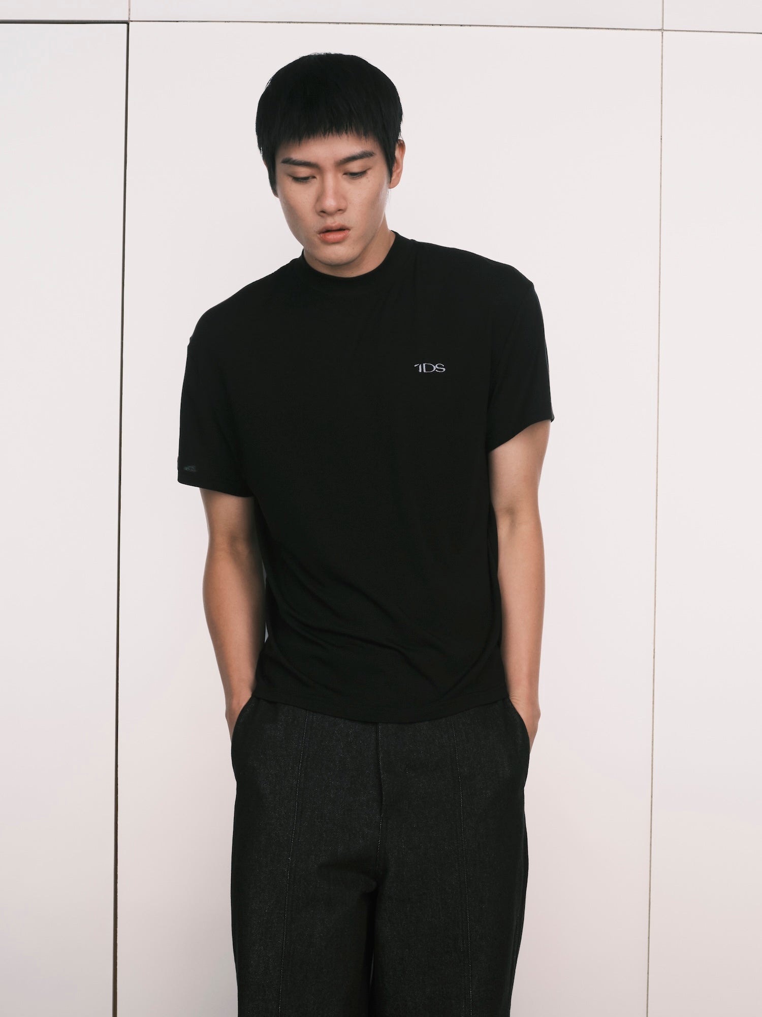 1Ds Light Sheer Slim Tee