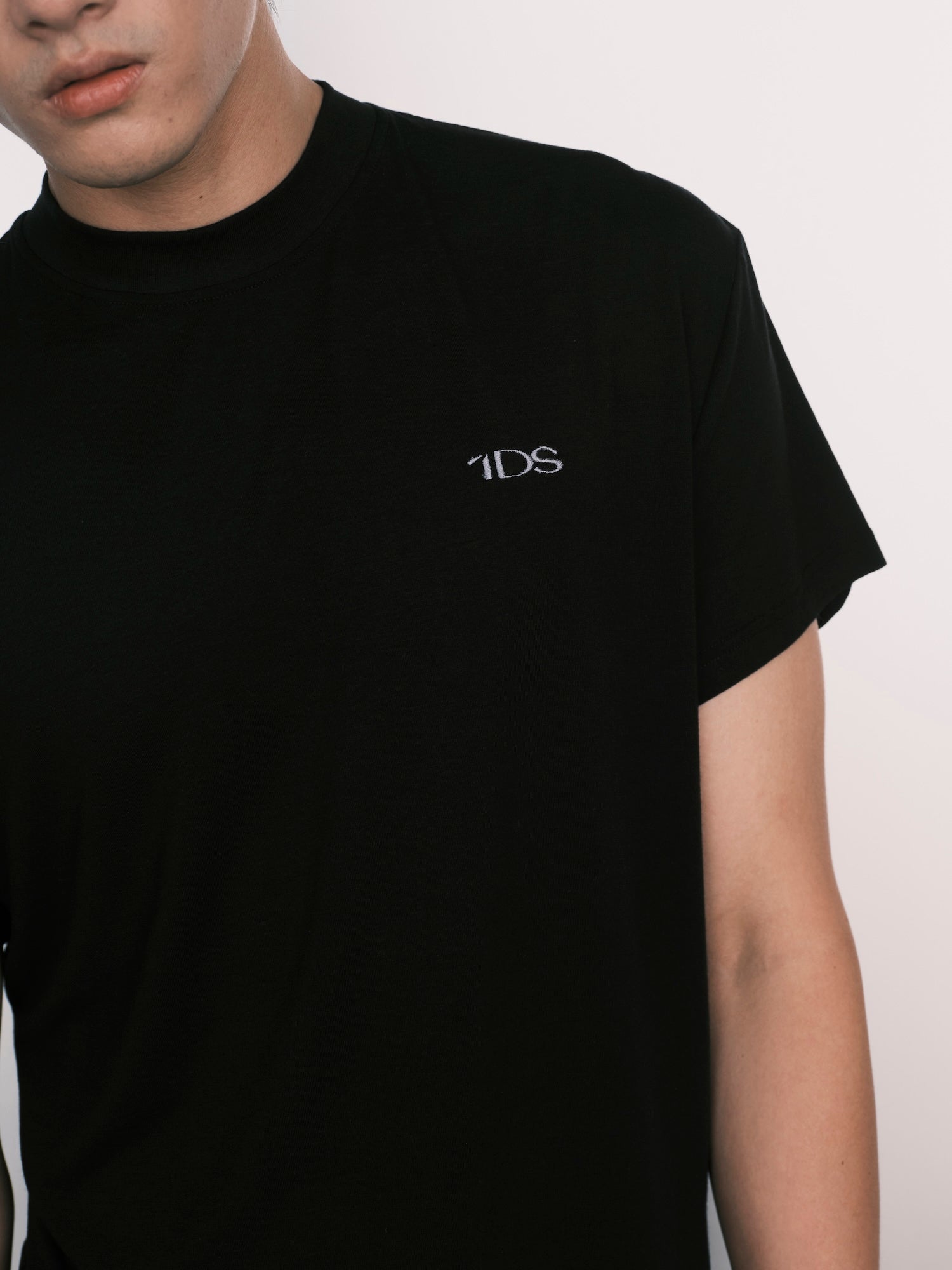 1Ds Light Sheer Slim Tee