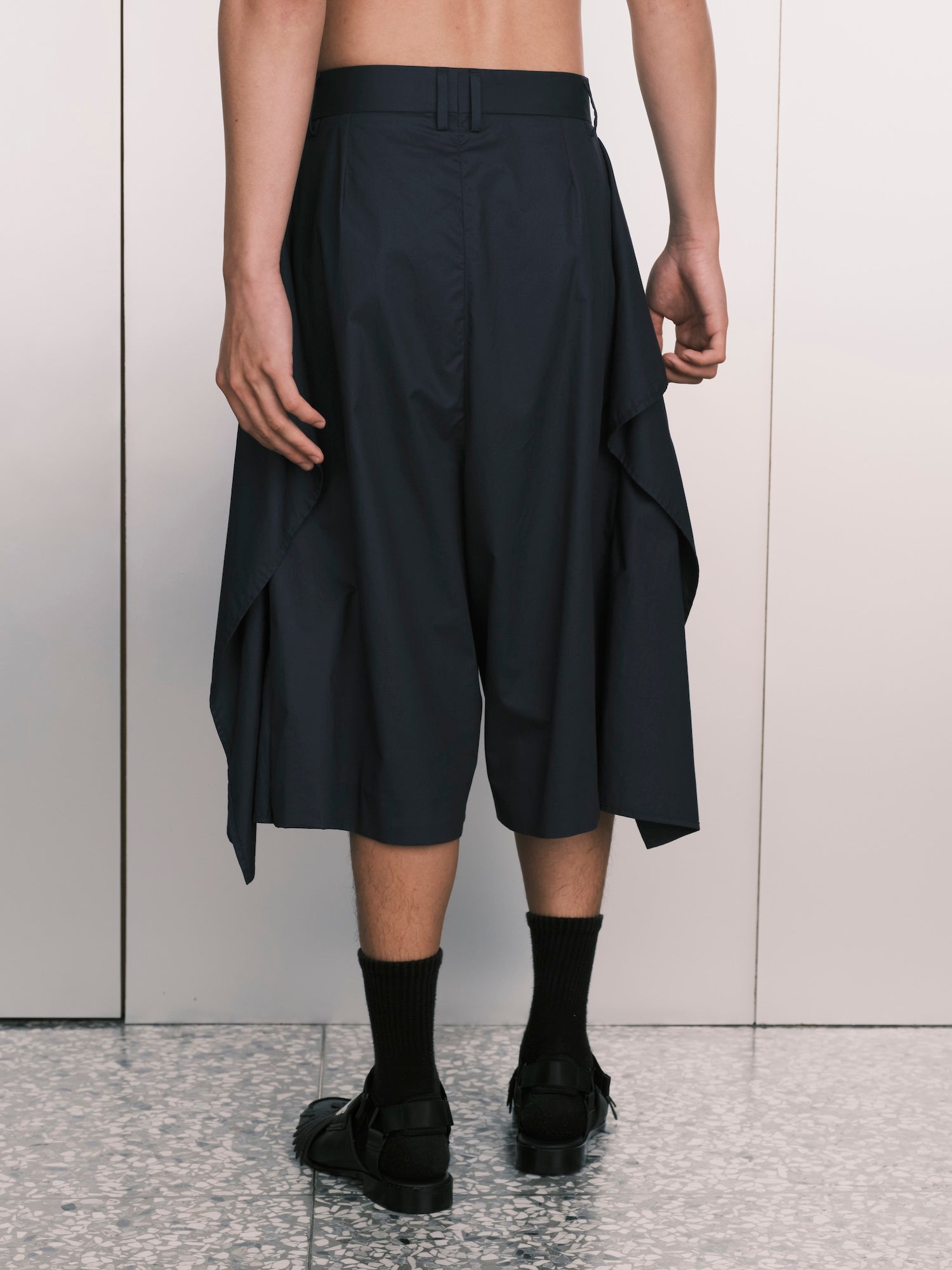 Skirt-like Short