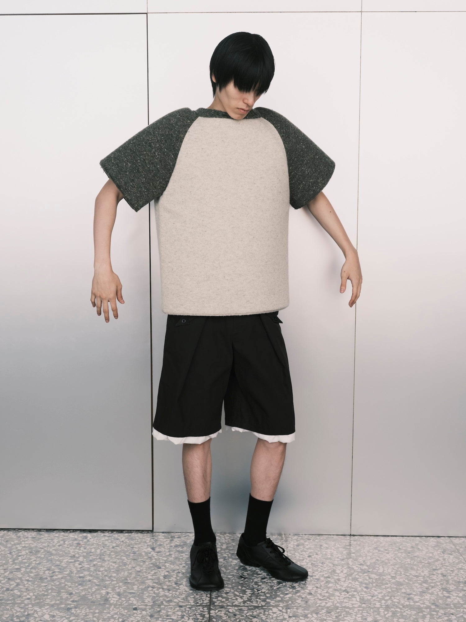 Foam Raglan Knit Tee