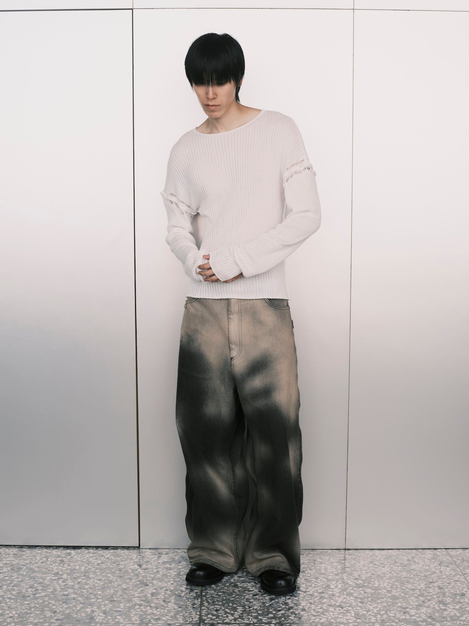 Side Zip Jeans