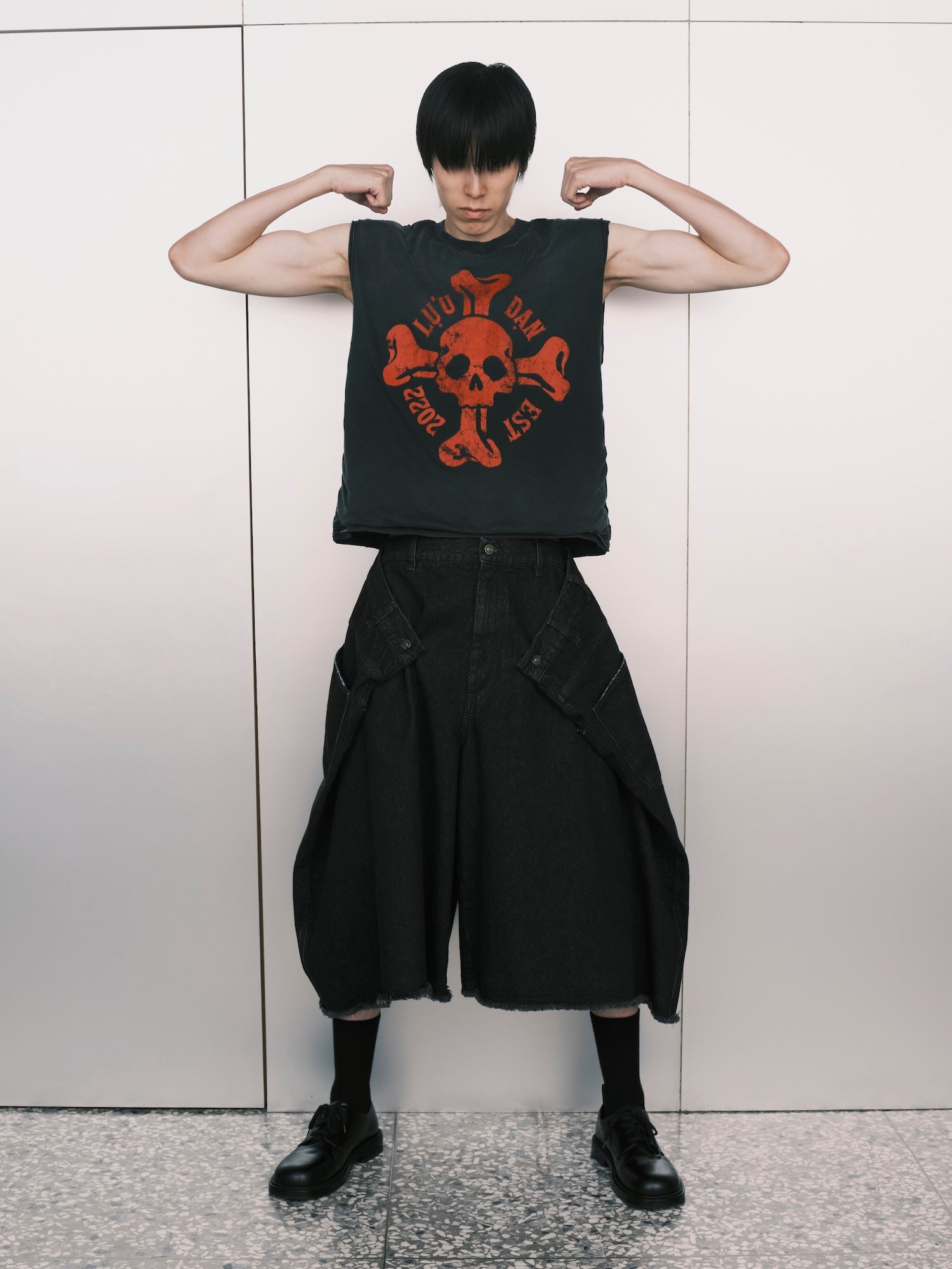 Wadded Sleeveless Tee