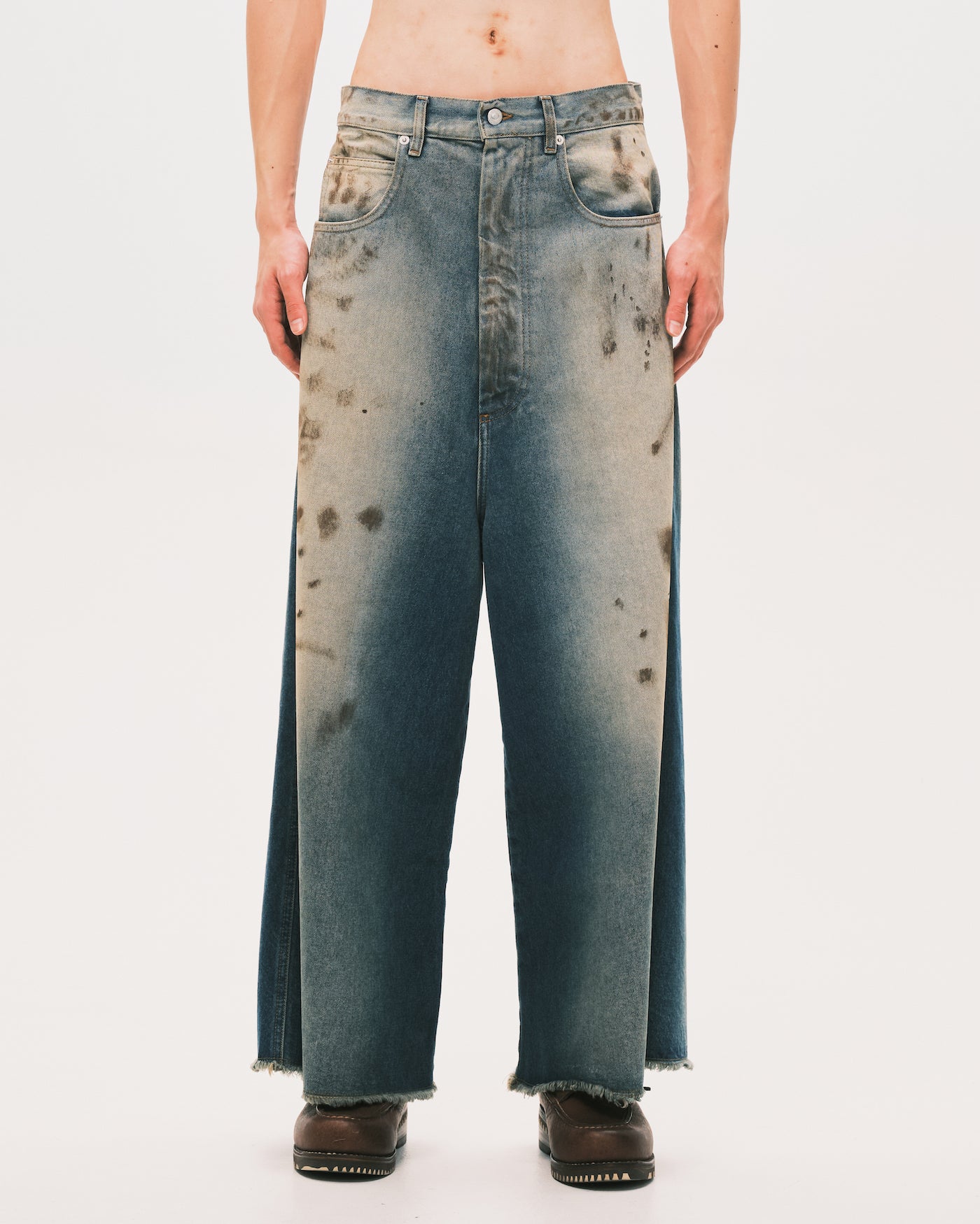 Wide Cropped Jeans