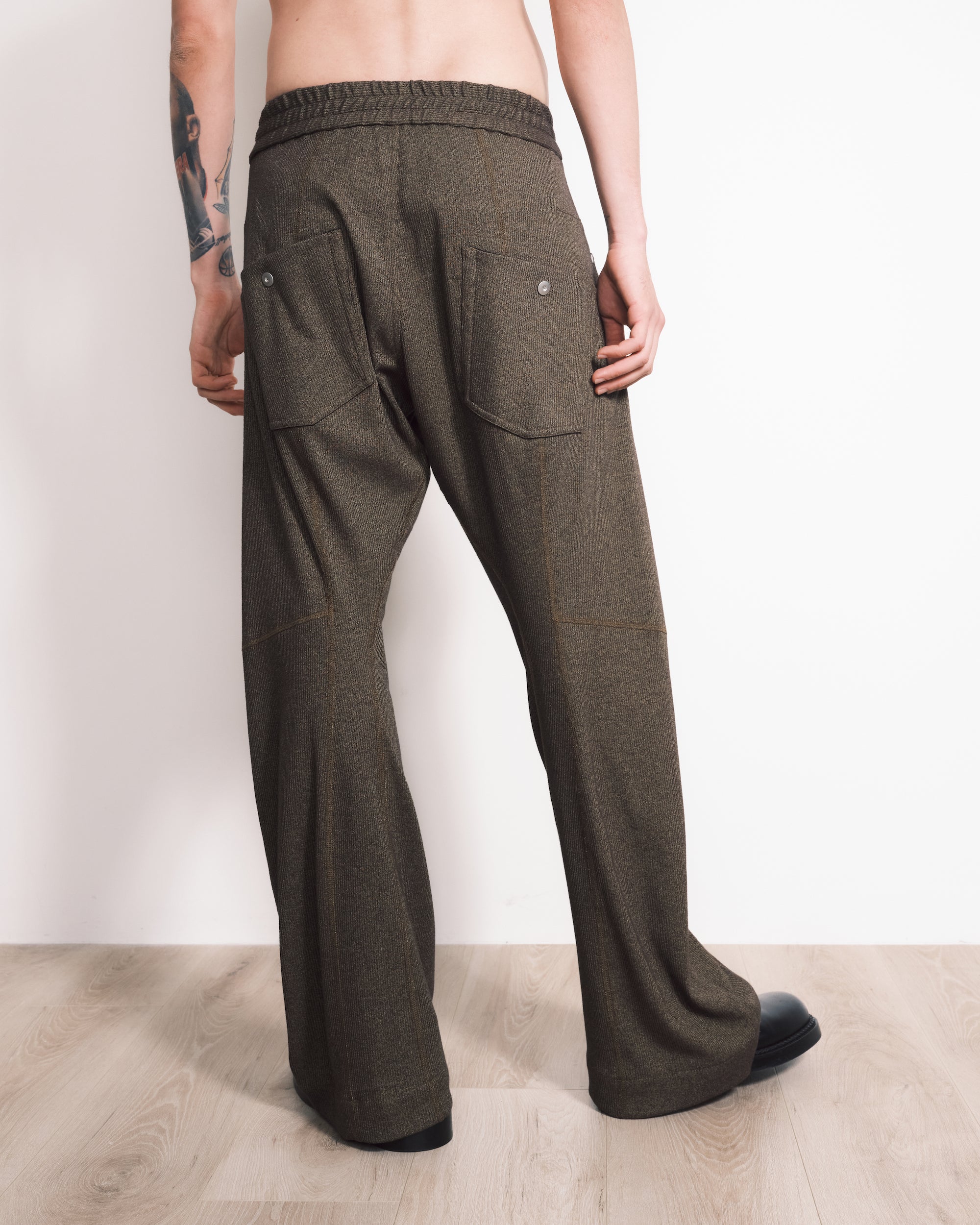 OMAR AFRIDI / Knee Darted Flare Pants Dirty Yellow - Road Sign