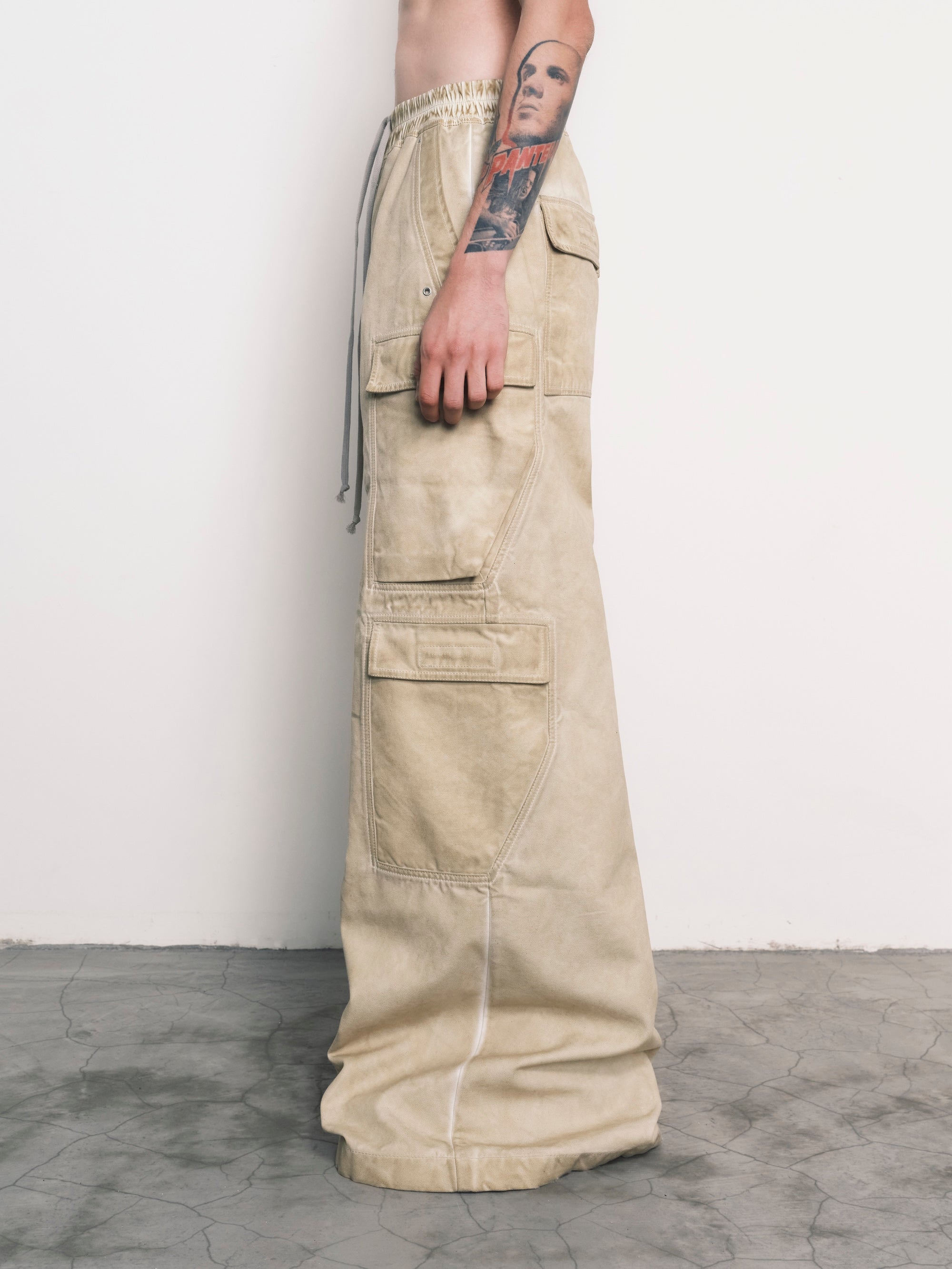 Rick Owens DRKSHDW / Double Cargo Jumbo Belas 81 Parchment - Road Sign