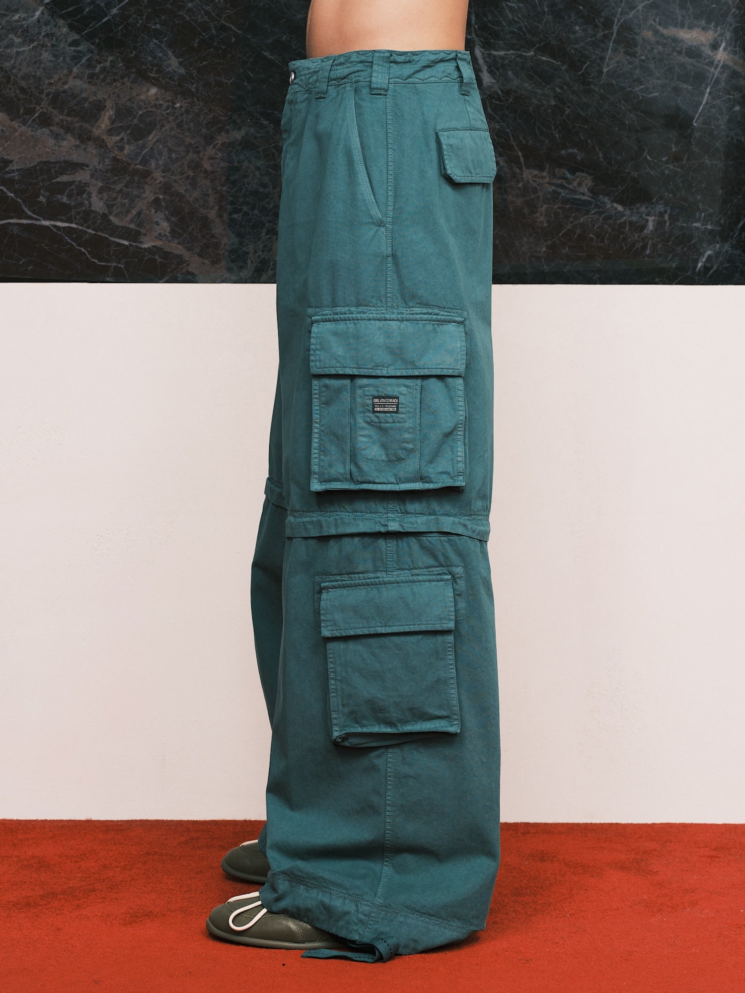 ERL / Unisex Zip-Off Cargo Pants Woven Green - Road Sign