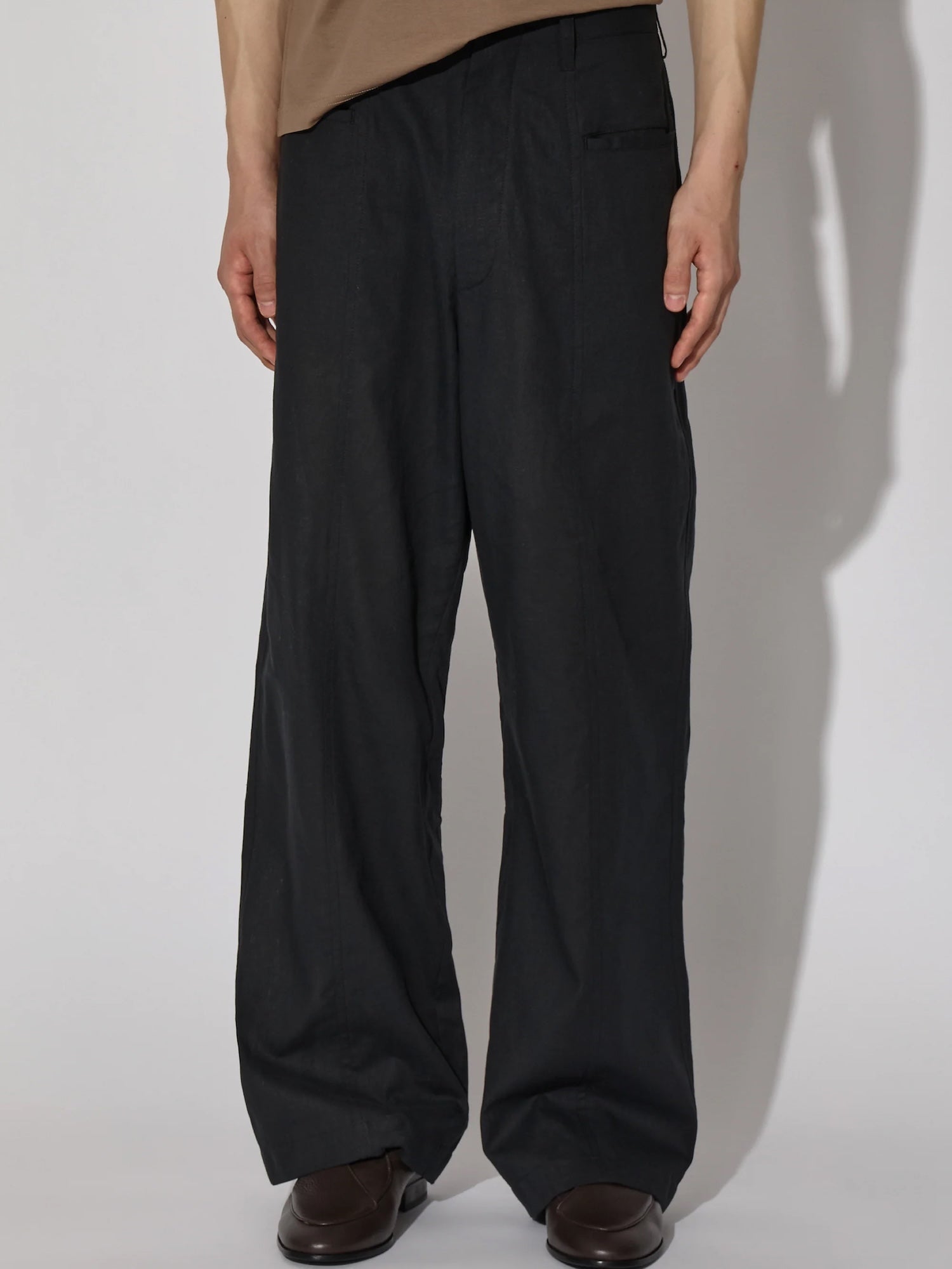 _J.LA.L_ / Hans Trousers Shungite Black - Road Sign
