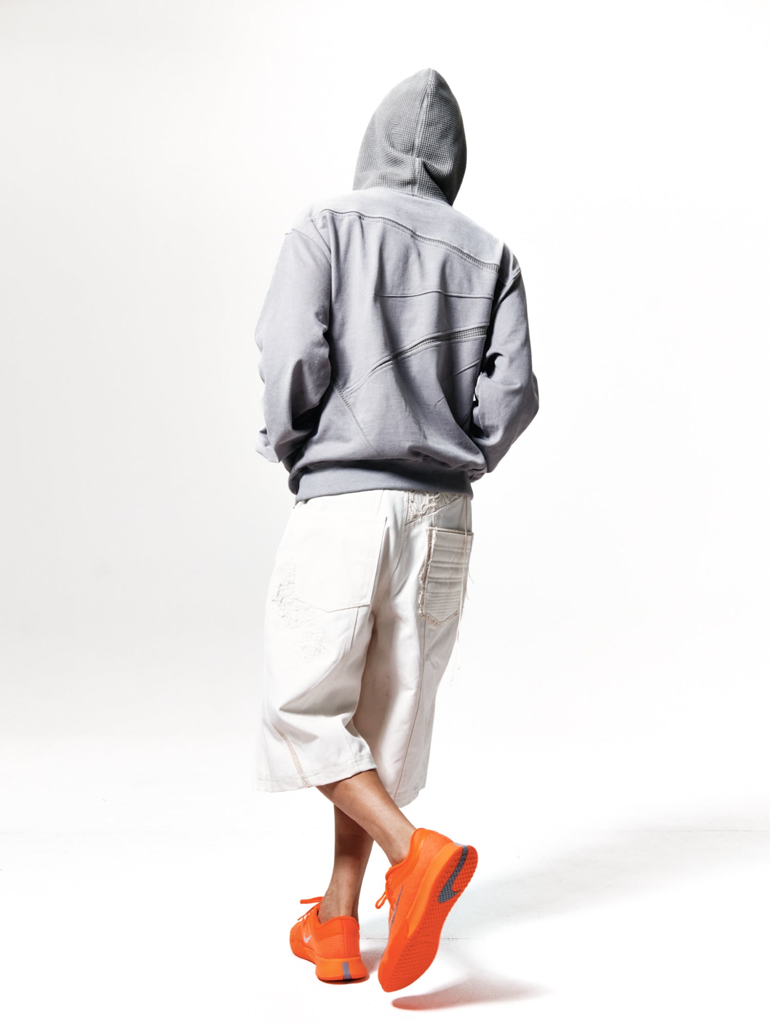 XLIM / Ep.8 01 Hoodie Gray - Road Sign