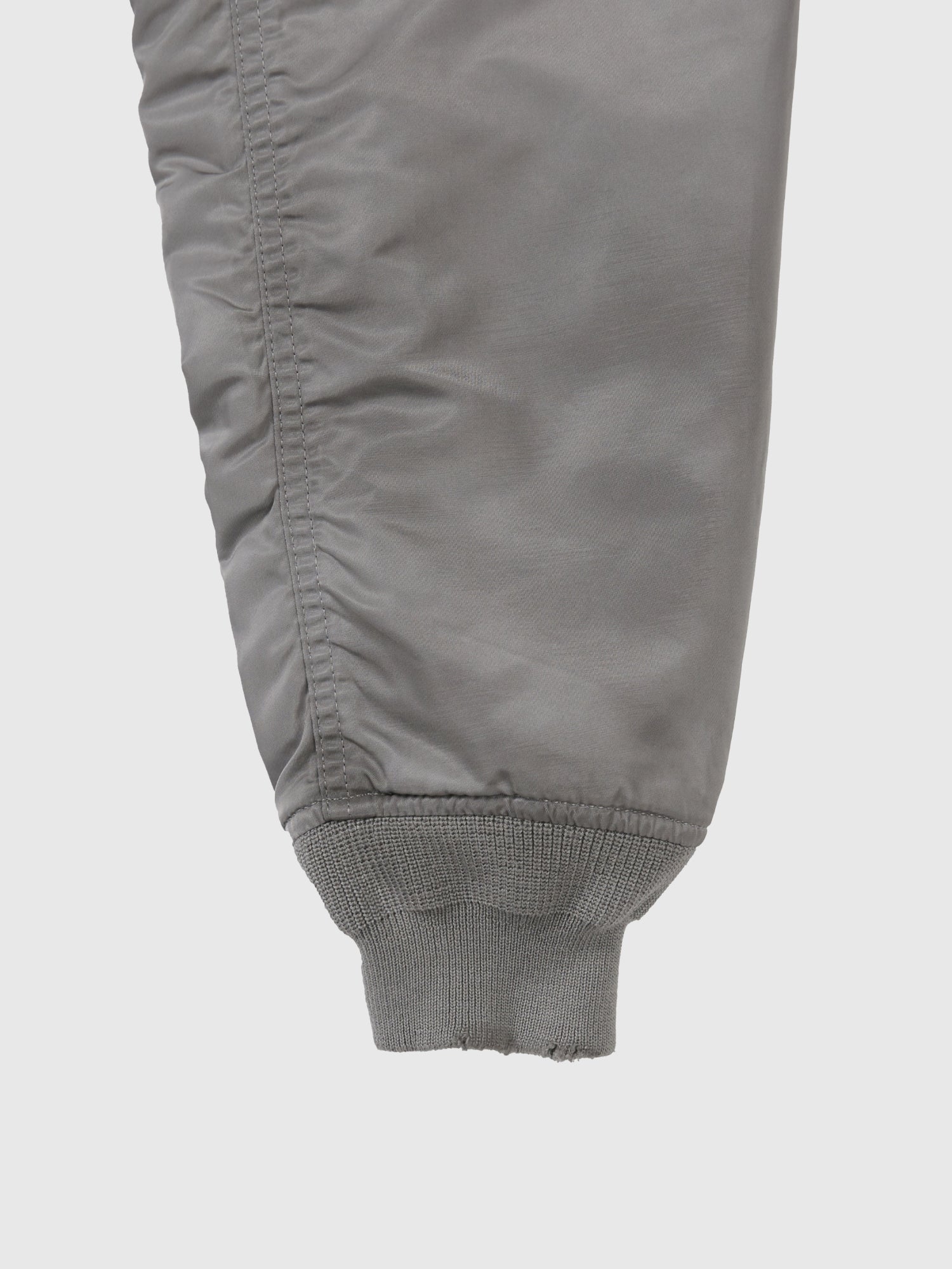 Ep.9 03 Jacket
