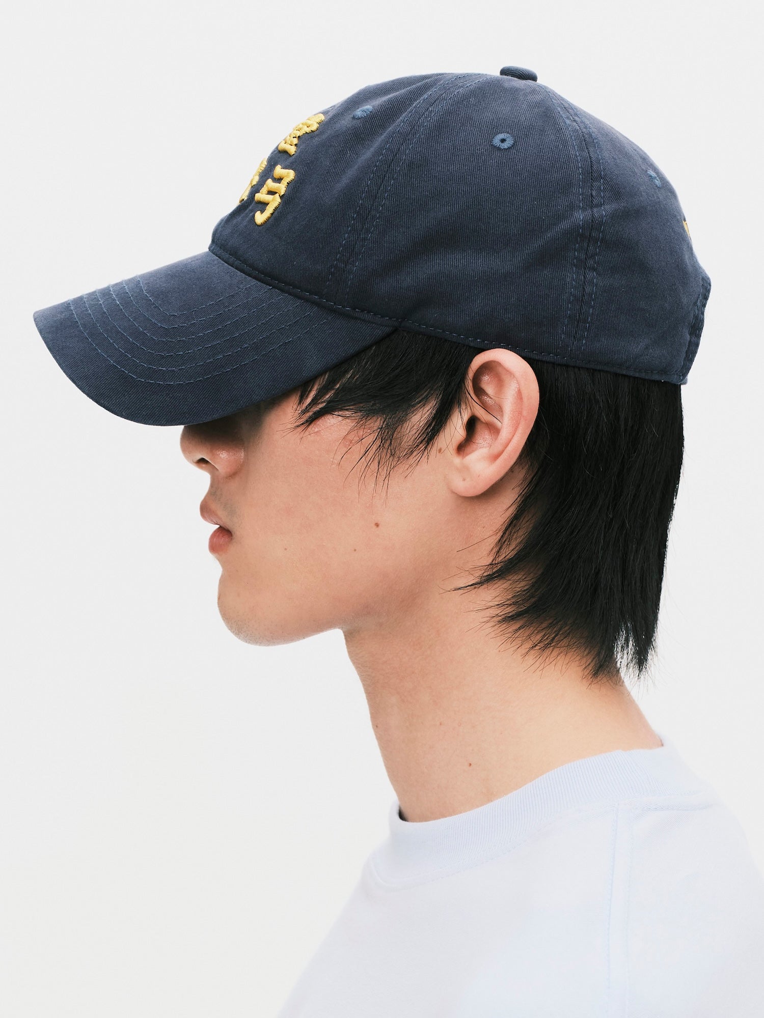 Yumi Cap V