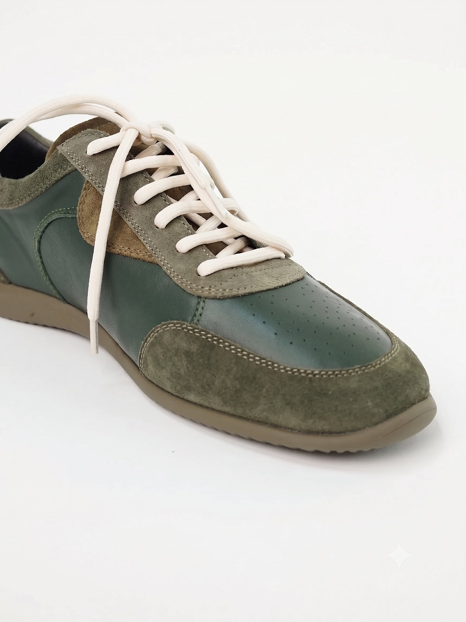 Osterly Sneaker