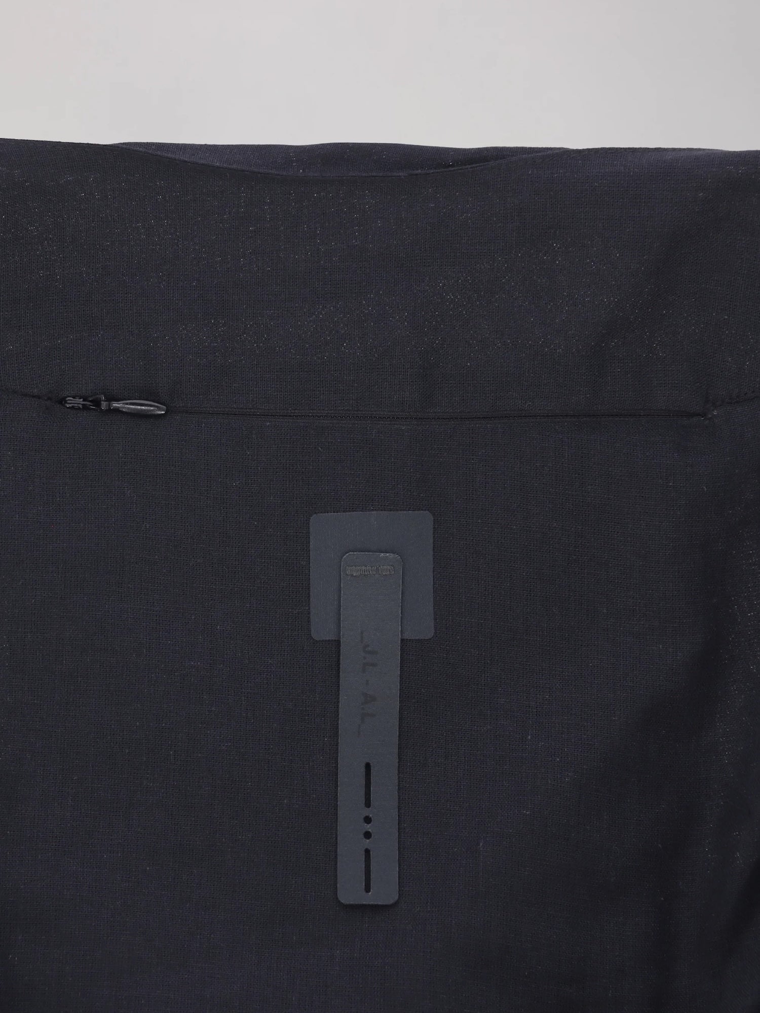 _J.L-A.L_26ss Pieck Bag
