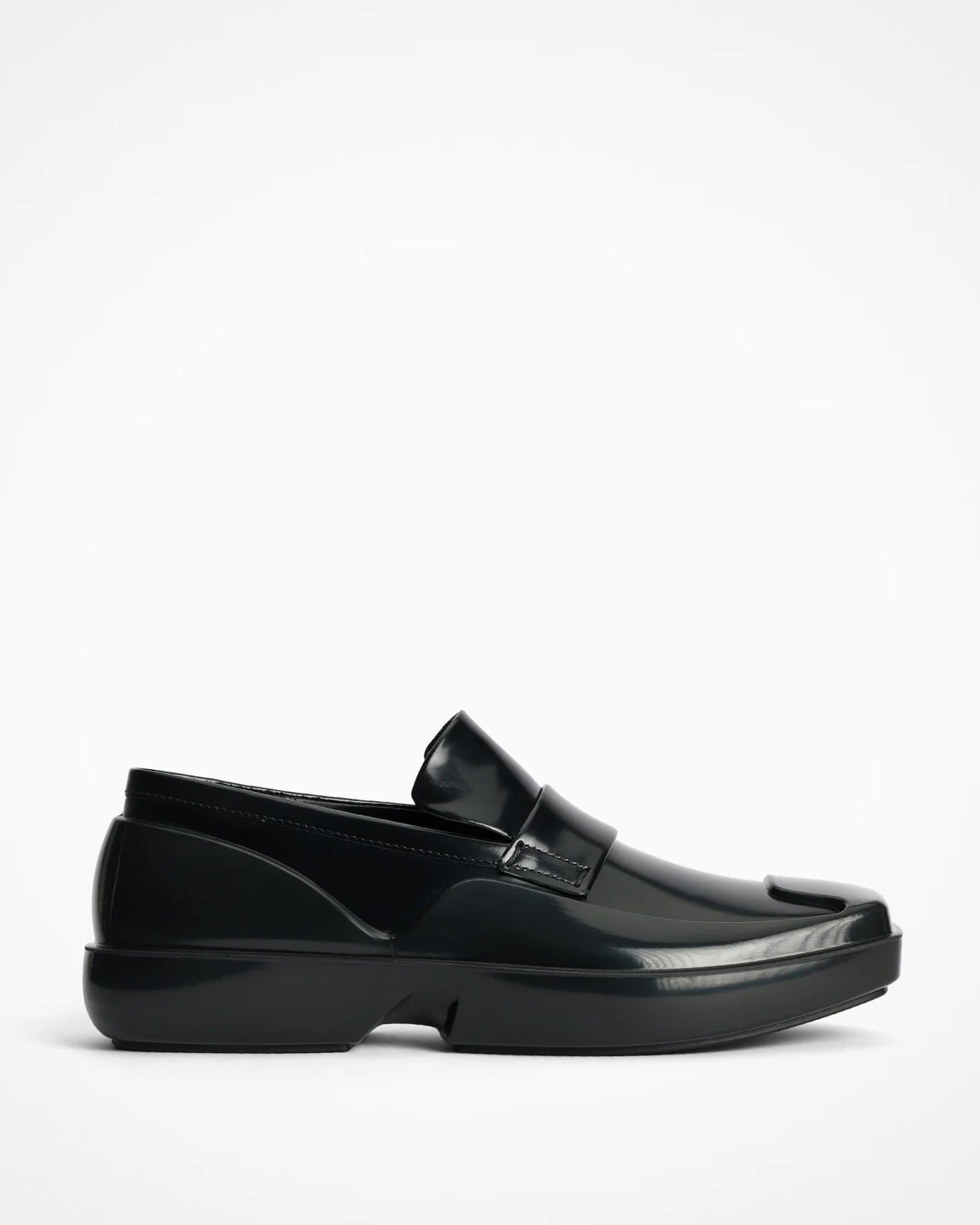 Hybrid Loafer