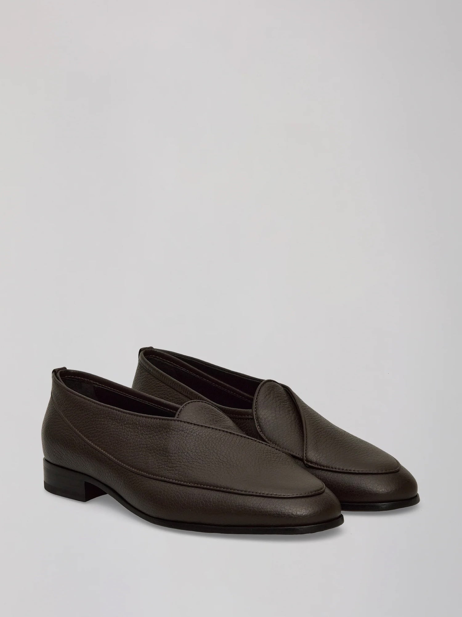 Shin Loafer