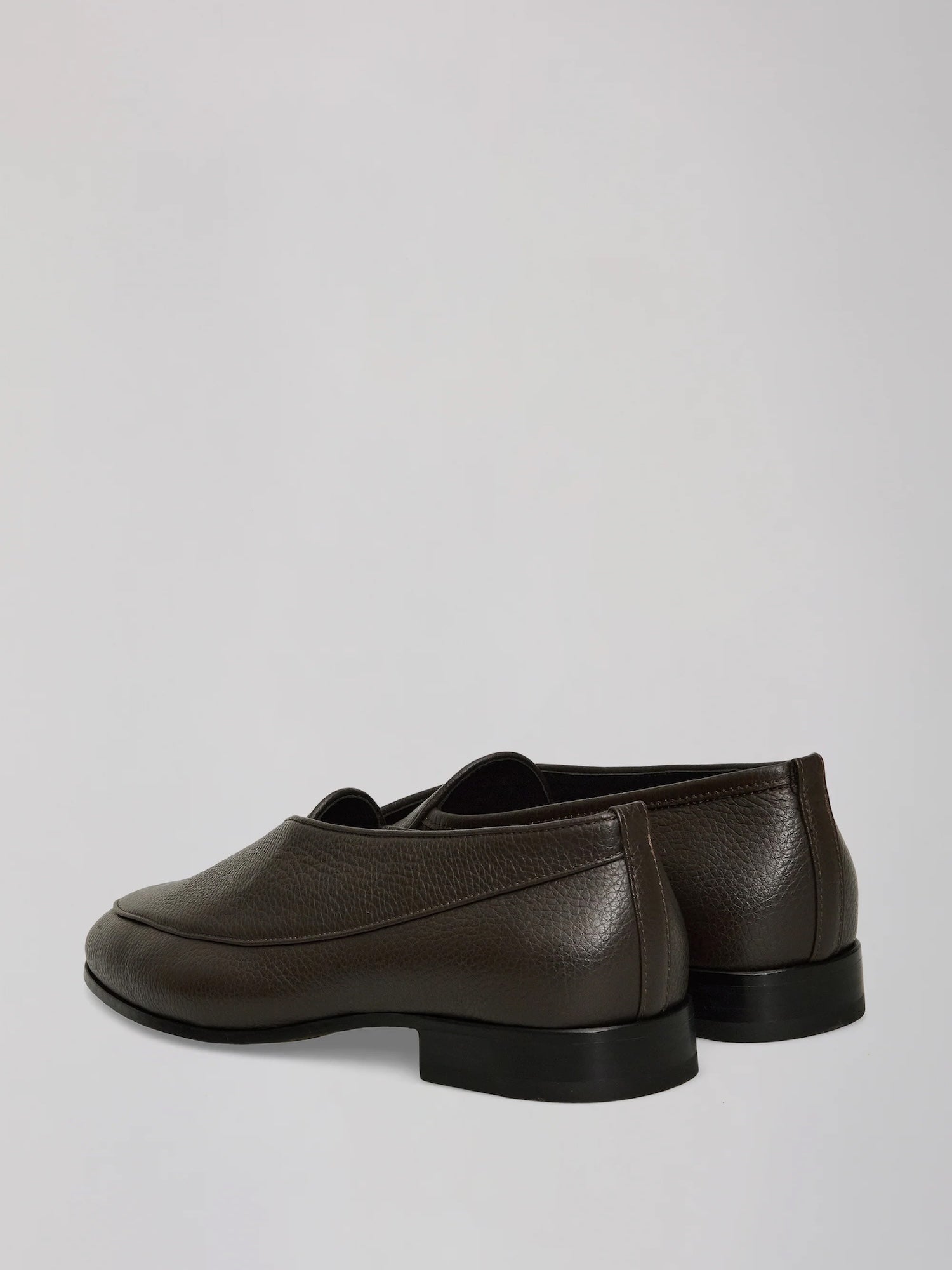 Shin Loafer
