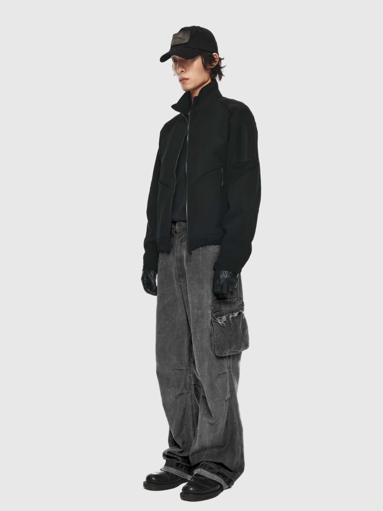 XLIM / Ep.8 03 Trousers Black - Road Sign
