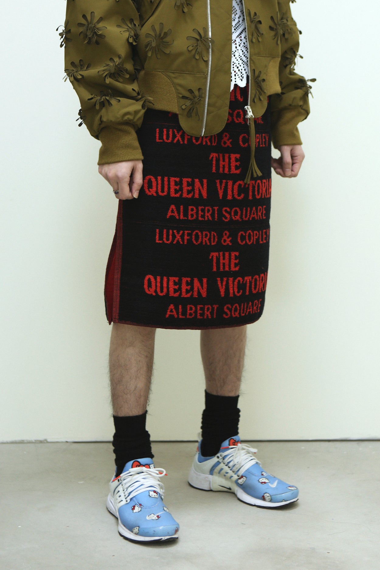 Queen Vic Midi Skirt